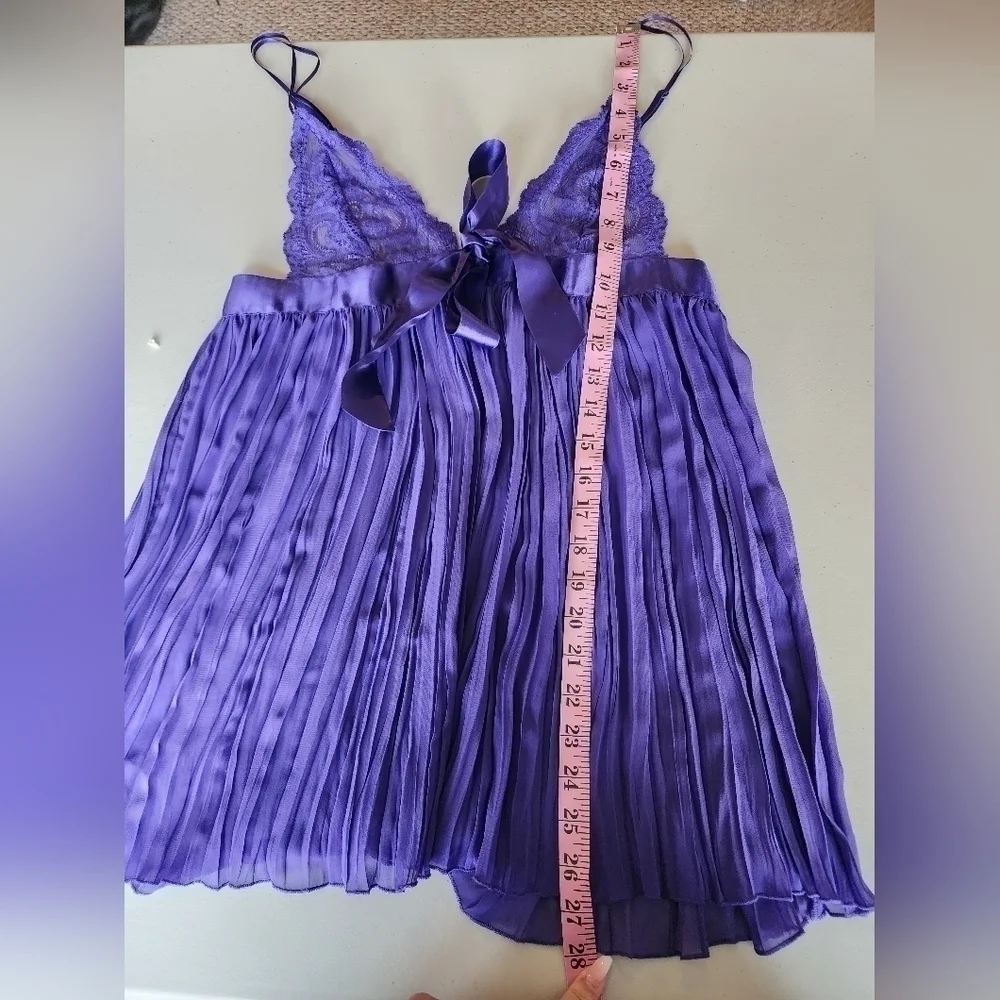 Victoria's Secret Royal Purple Lingerie Size M.